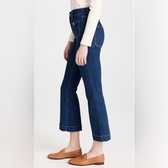 Veronica Beard Jean
Carson High Rise Ankle Flare Jeans - Picture 4 of 13